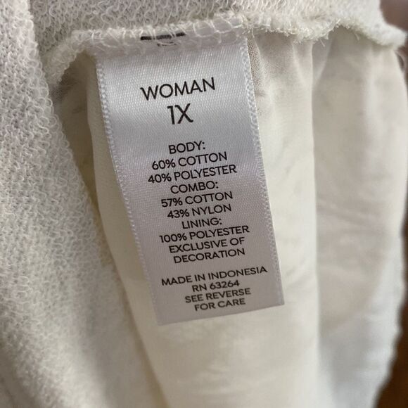 Westport Knit Long Sleeve Top Lace back Detail Oatmeal Heather Color - Picture 10 of 10